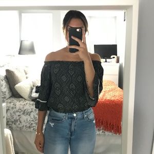 Forever 21 Off the shoulder top
